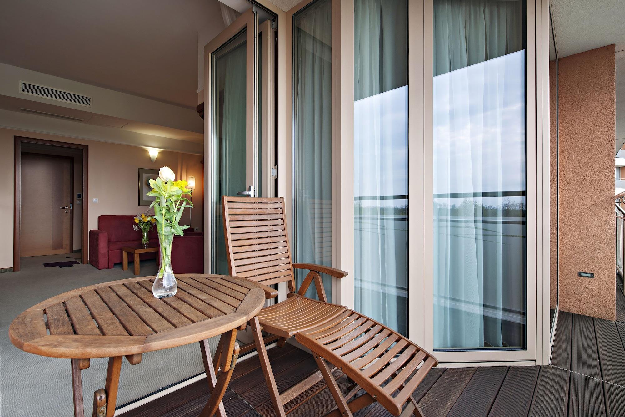 Hotel Livada Prestige - Terme 3000 - Sava Hotels & Resorts Moravske Toplice Exterior photo